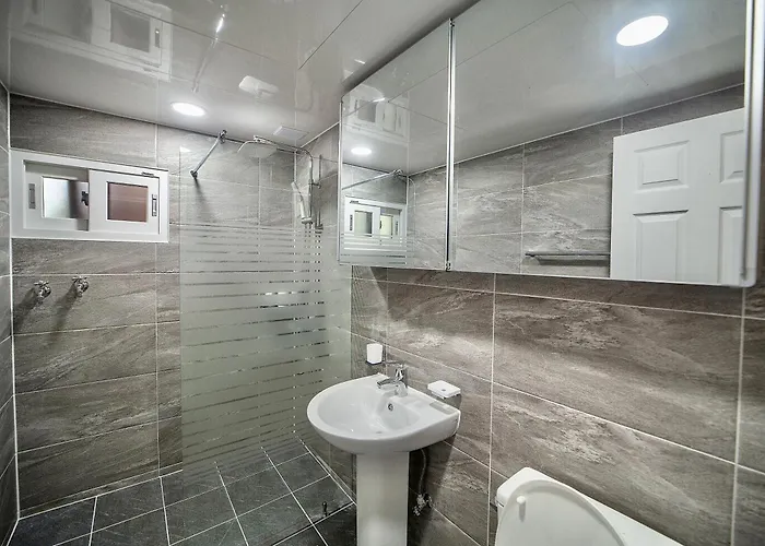 Itaewon 20 Apartment